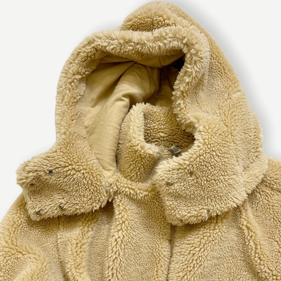 ALO YOGA Foxy Oversized Sherpa Jacket - Camel - Picture 7 of 10